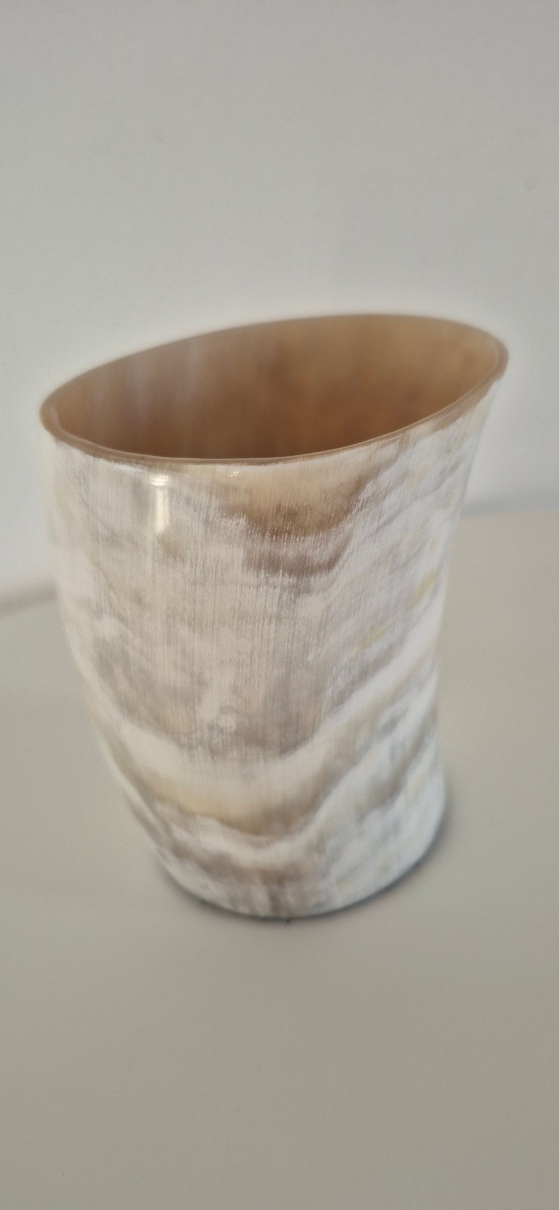 Mate de guampa artesanal